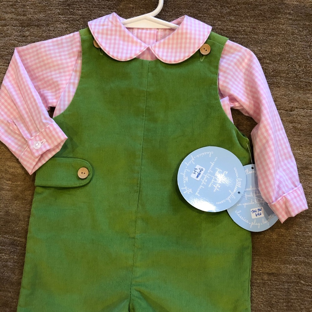 Little English shortall&pink gingham peter pan top